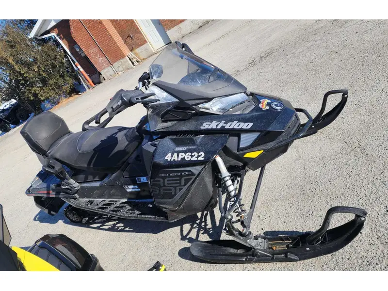 2018 Ski-Doo RENEGADE 850 ADRENALINE
