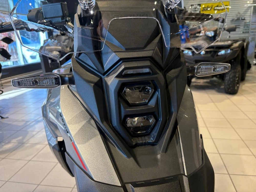 Suzuki V-strom 800 Touring Kit 2025 alt