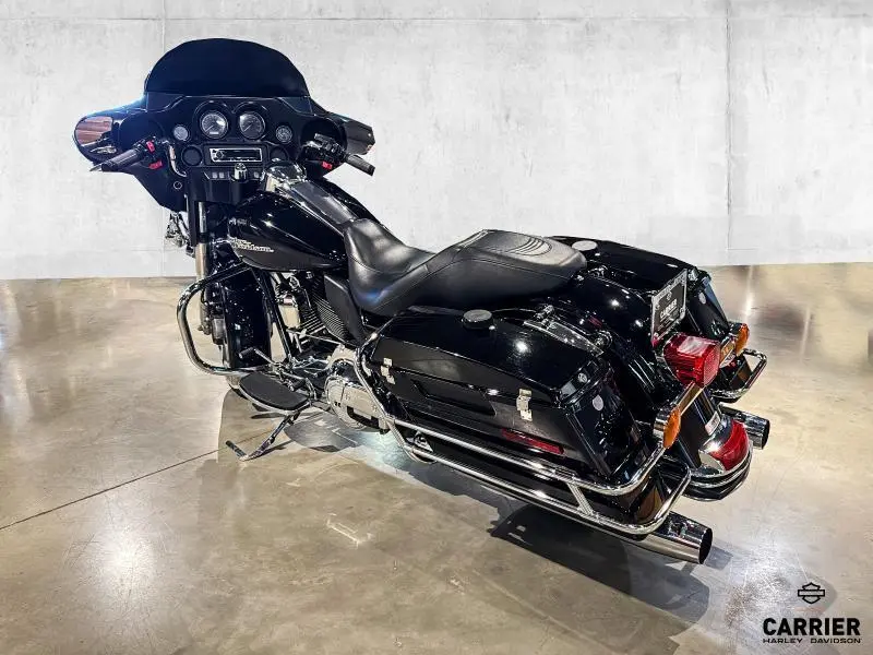 2011 Harley-Davidson Moto Harley-Davidson ELECTRA GLIDE - POLICE 2011