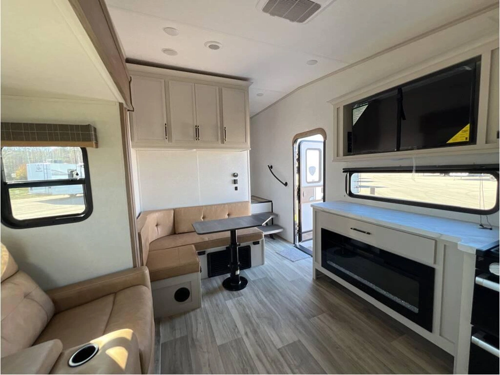 Astoria 260rk 2025 alt