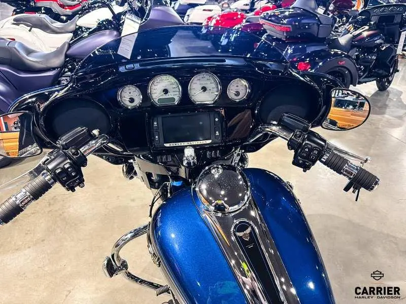 2018 Harley-Davidson Moto Harley-Davidson 115TH ANNIVERSARY STREET GLIDE 2018