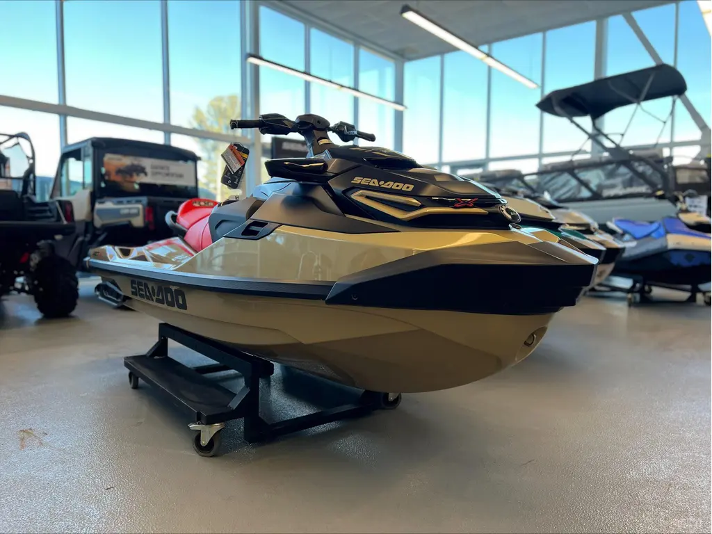 Sea-Doo RXT X ROTAX 1630 325(0 % 36 MOIS) 2025
