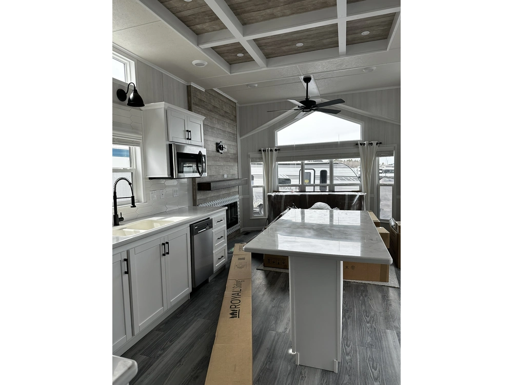Woodland Park Euro Villa Tc-301c 2025 alt