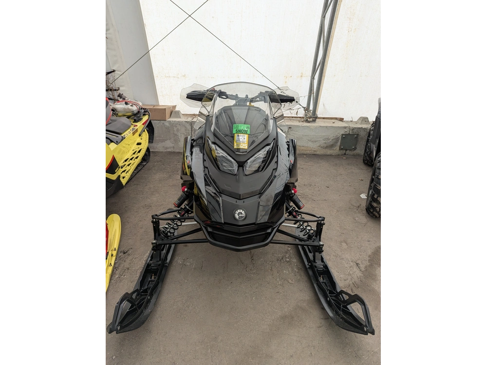 2025 Ski-doo Mxzx 600 137 1.25 Ir alt