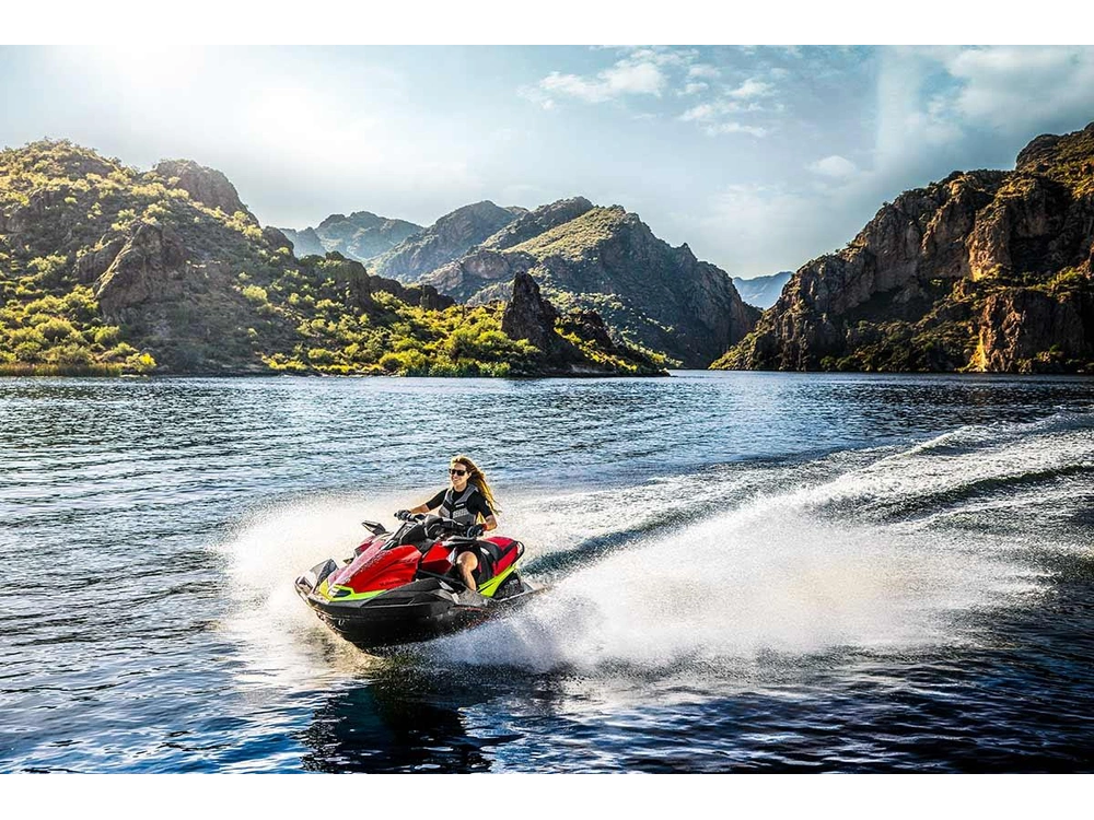 Kawasaki Jet Ski Ultra 310 2025 alt