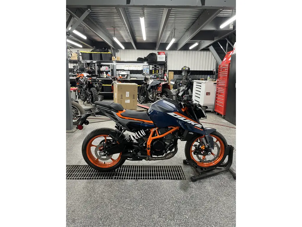 2024 KTM 390 Duke 