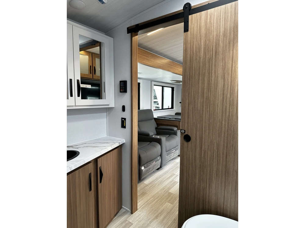 2025 Keystone Rv Passport 2710kb alt