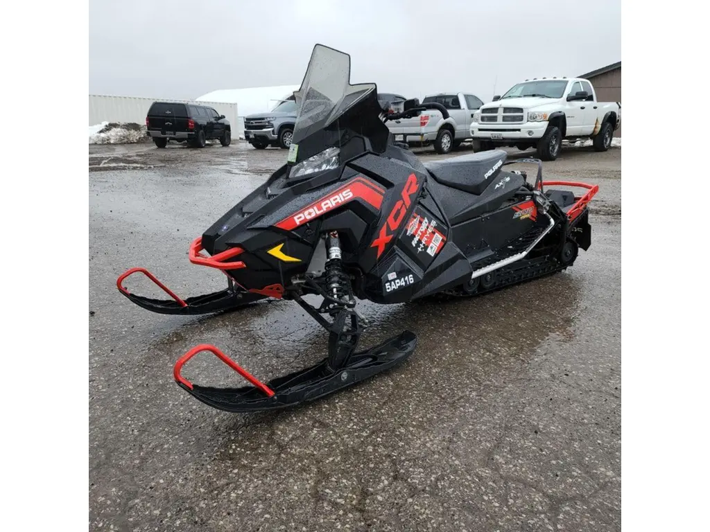 2018 Polaris 800 Switchback XCR 137