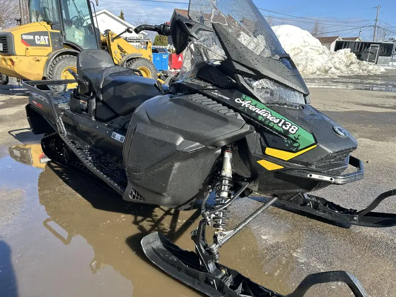 2022 Ski-Doo Expedition SWT 900 ace