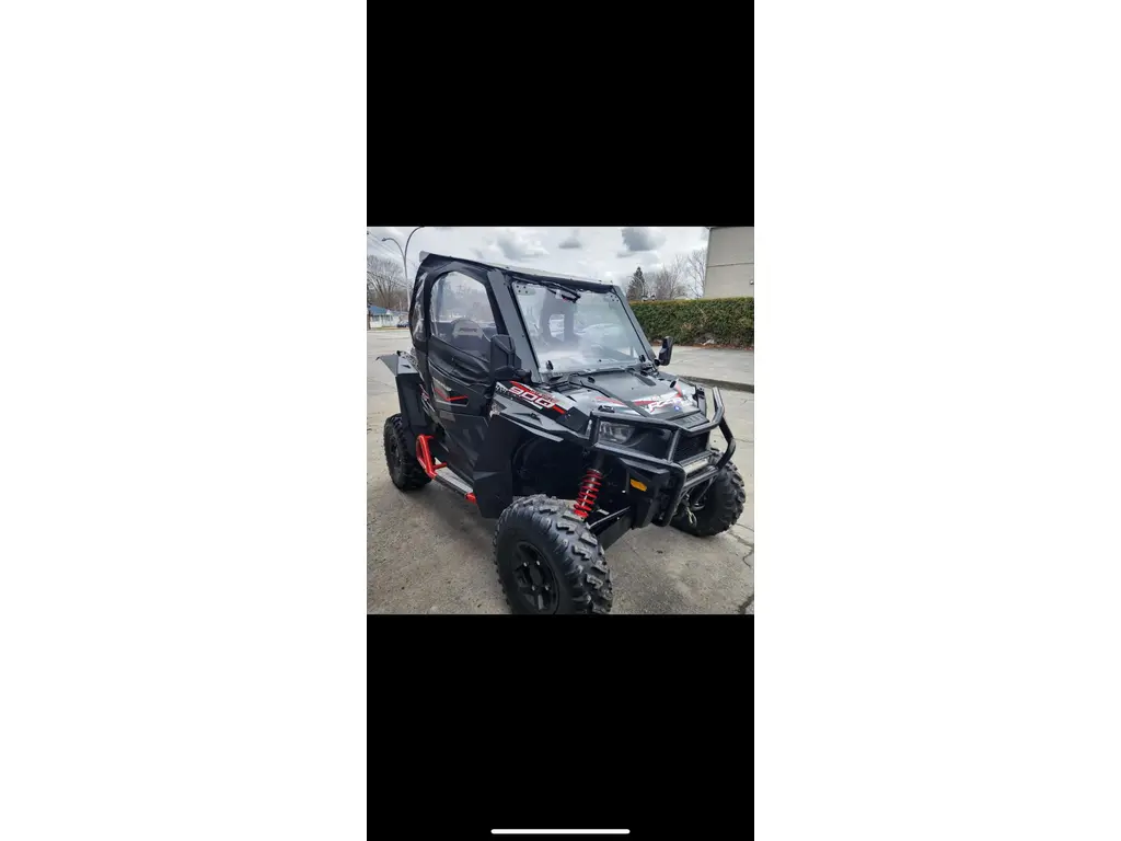 Polaris RZR 900 S  2017