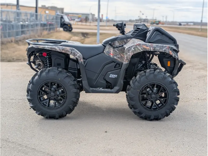 2025 Can-Am Outlander X mr 700 w/ 3500-S Winch