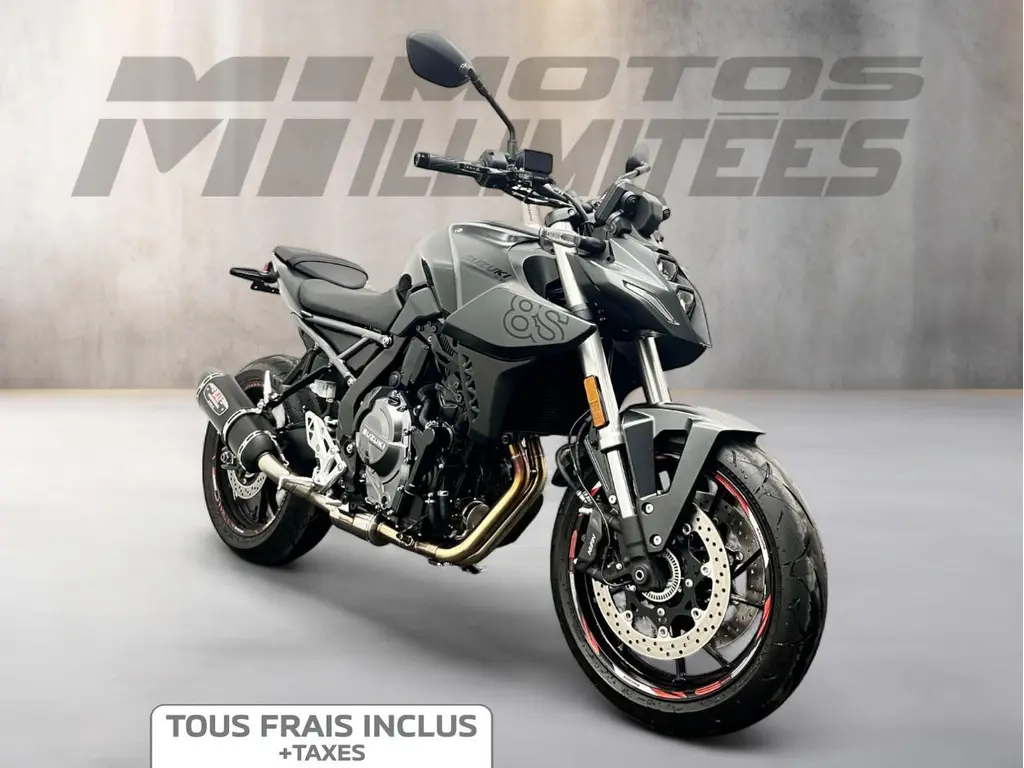 2023 Suzuki GSX-8S