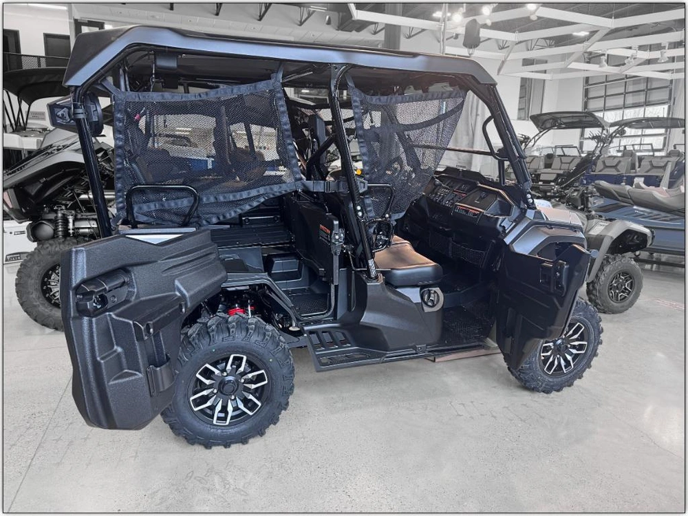 2025 Honda Pioneer 1000-5p Trail Se Demo Unit! alt