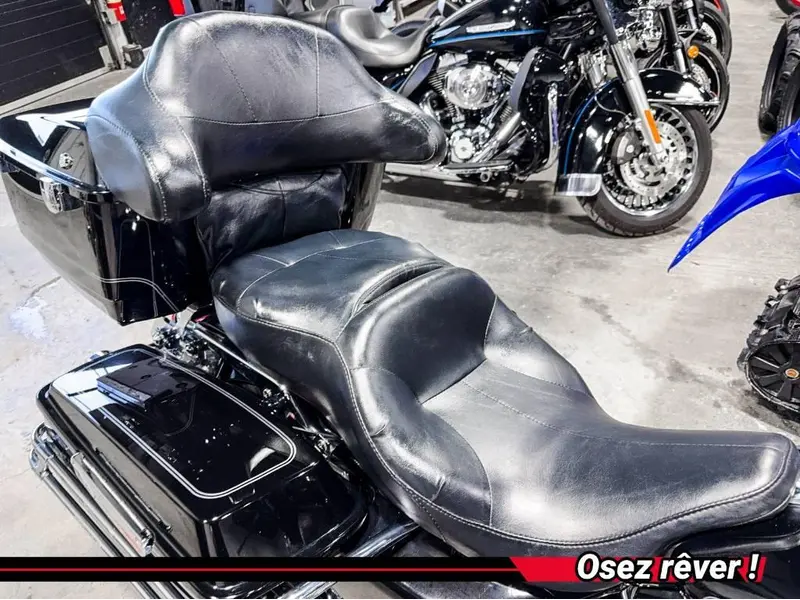 2006 Harley-Davidson FLHTC ELECTRAGLIDE