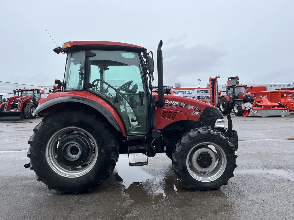 Case IH Farmall 75C 2015