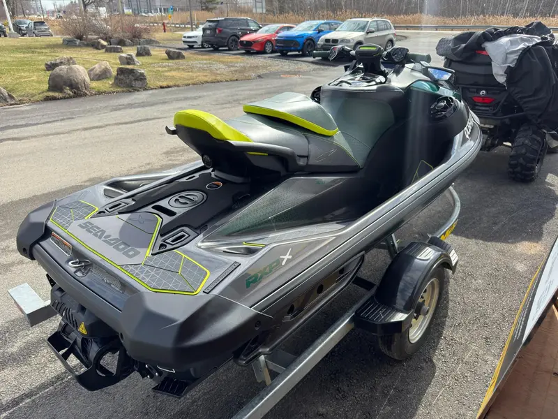 2023 Sea-Doo RXP-X APEX