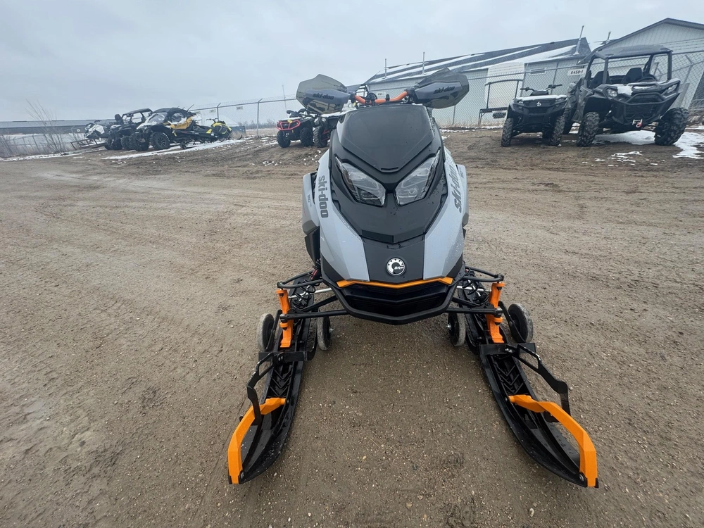 2025 Ski-doo Backcountry X 850 alt