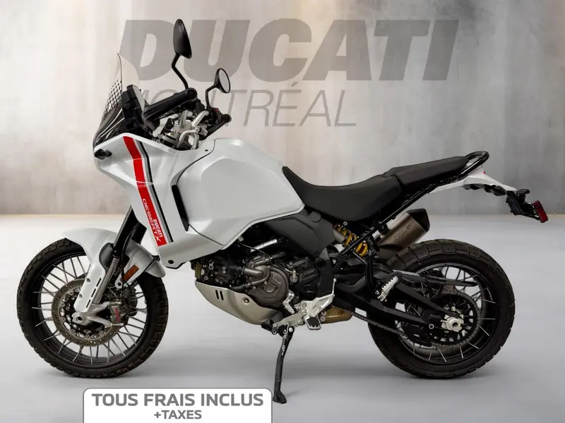 2024 Ducati DESERTX