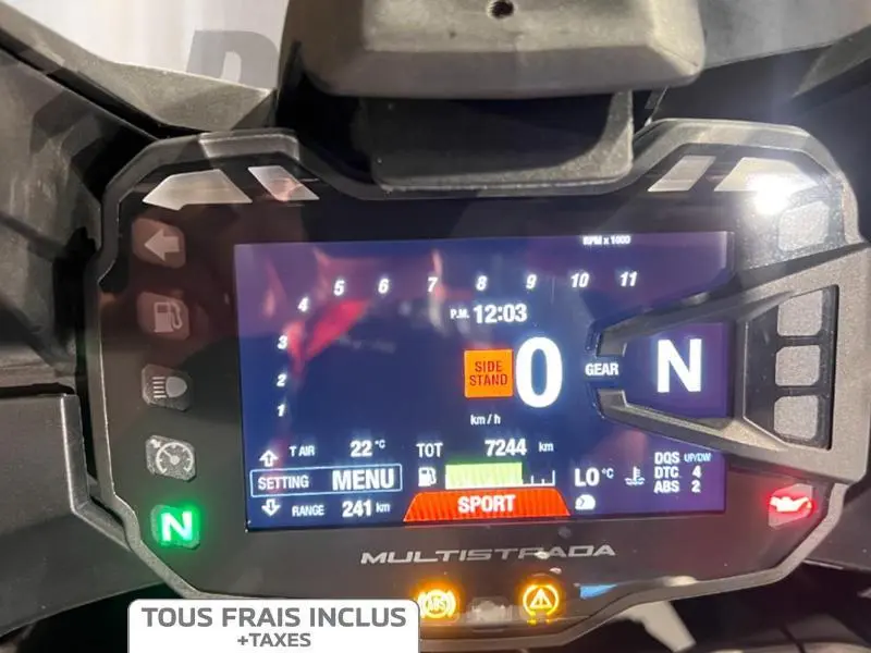 2021 Ducati Multistrada 950 S spoked wheel
