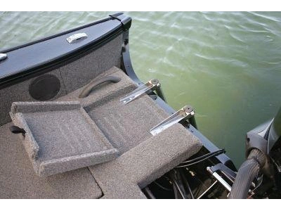 2025 Lund Boat Co 1875 Crossover Xs alt