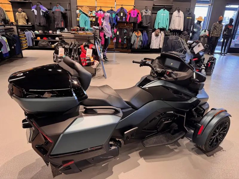 2025 Autre SPYDER RT LIMITED SE6