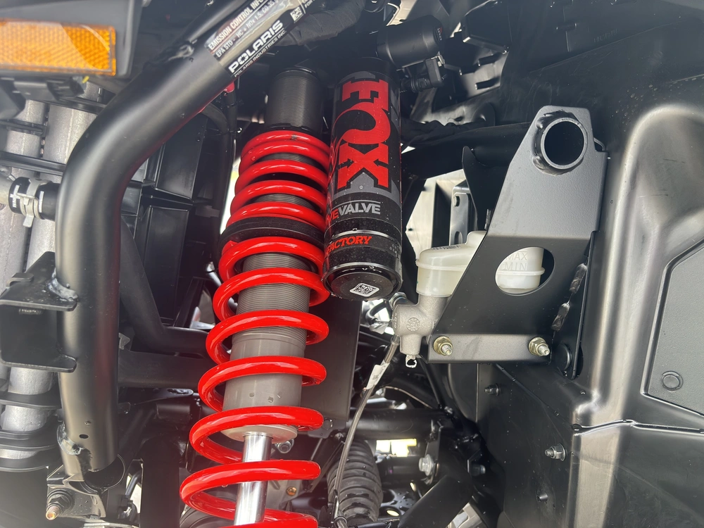 Polaris Rzr Pro Xp Ultimate 2025 alt