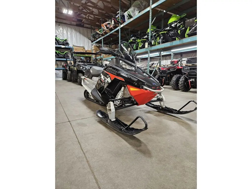 2014 Polaris 800 Indy® SP