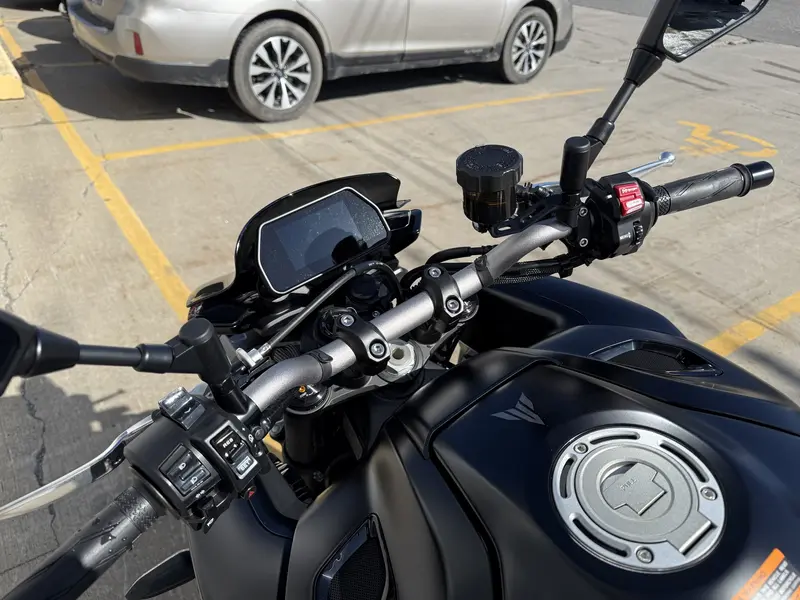 2025 Yamaha MT-10