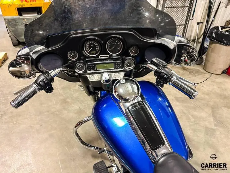 2009 Harley-Davidson Moto Harley-Davidson ELECTRA GLIDE ULTRA CLASSIC 2009