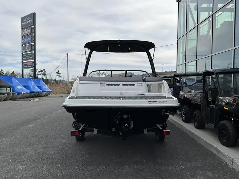 2025 Bayliner VR5