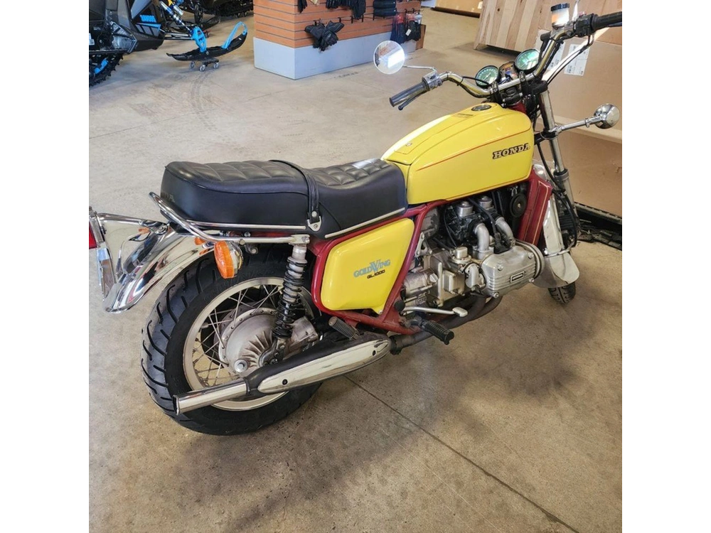 1976 Honda Goldwing alt