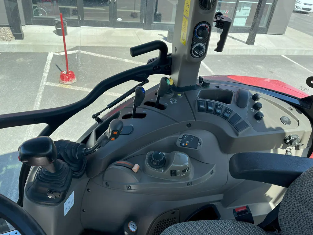 Case IH Farmall 90C 2018