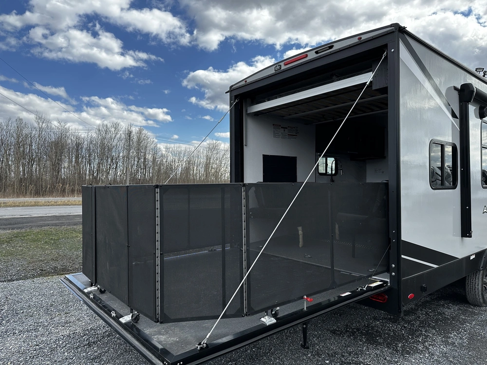 Coachmen Adrenaline 27kb 2024 alt