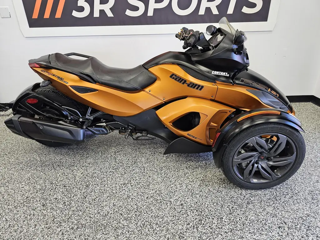 Can-Am SPYDER RSS SE5  2013