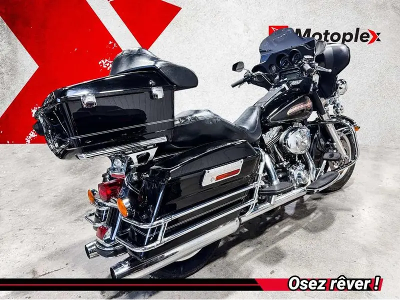 2006 Harley-Davidson FLHTC ELECTRAGLIDE