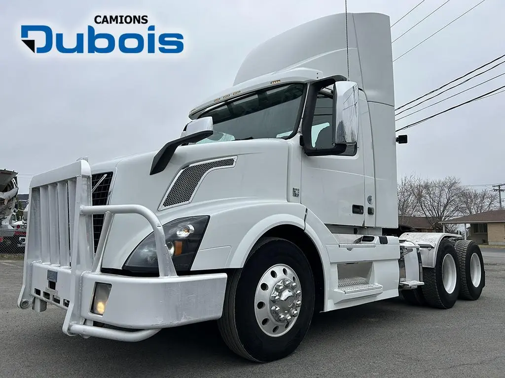 2016 Volvo VNL