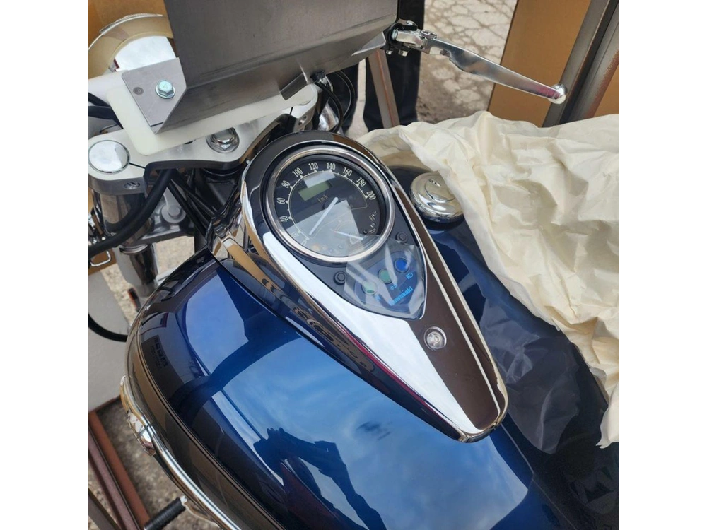 2025 Kawasaki Vulcan 900 Classic Lt alt