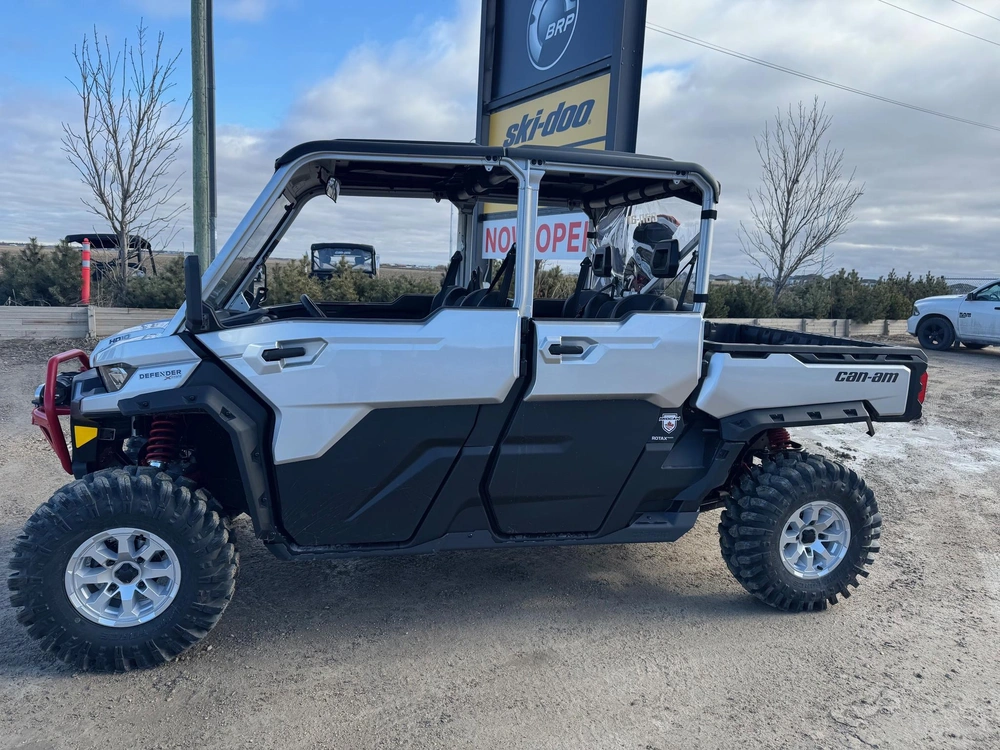 2025 Can-am Defender Hd10 Max Xmr With Half Doors alt