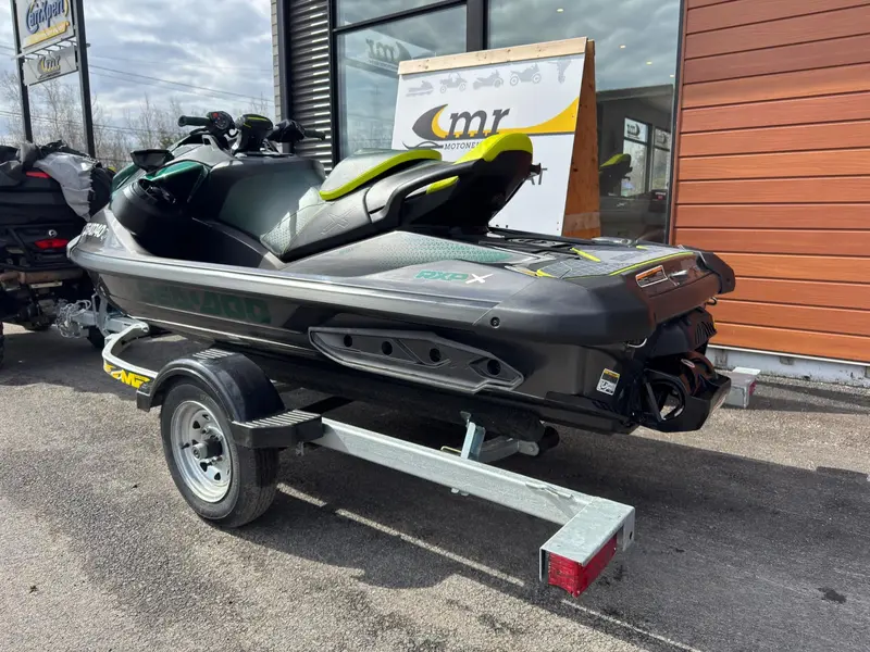 2023 Sea-Doo RXP-X APEX