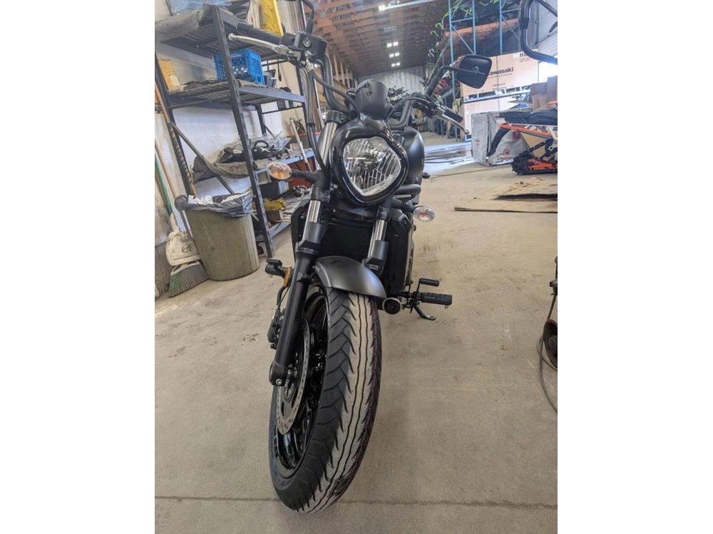 2025 Kawasaki Vulcan S alt