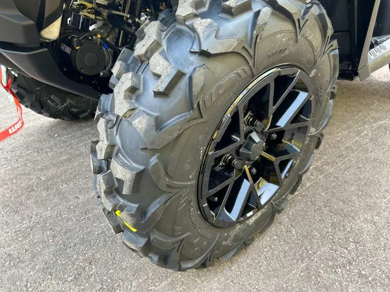 2025 Can-Am Outlander MAX XT 700