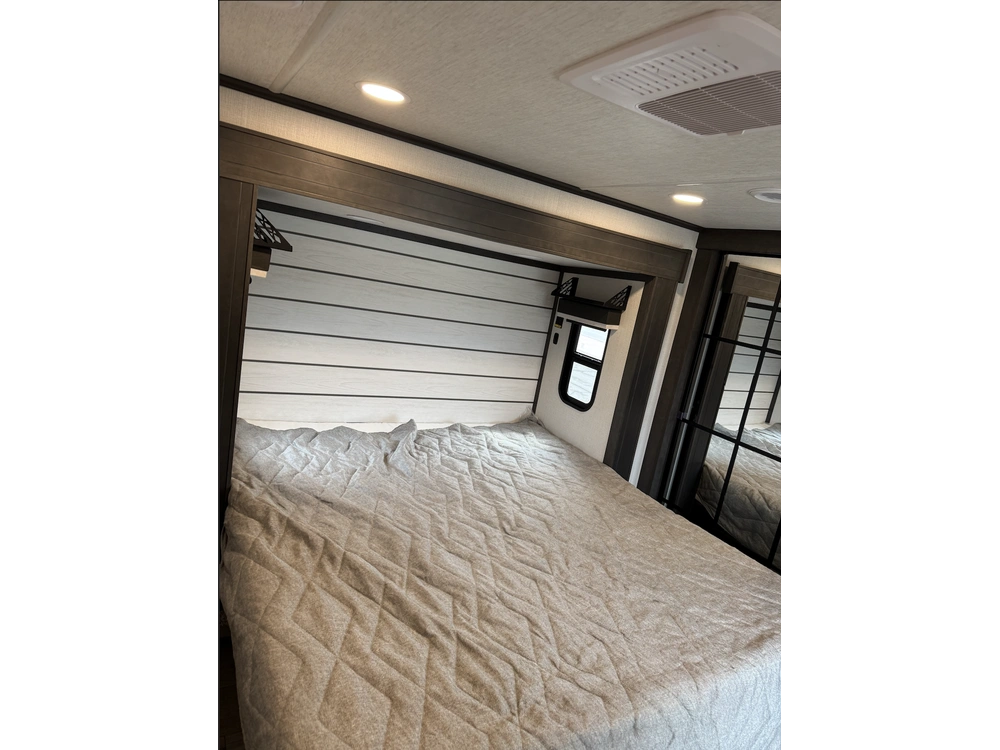 2025 Keystone Rv Cougar (fw) 320rds alt