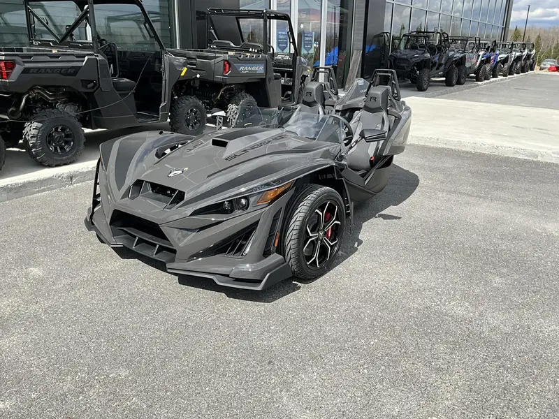 2025 Slingshot R - Autodrive