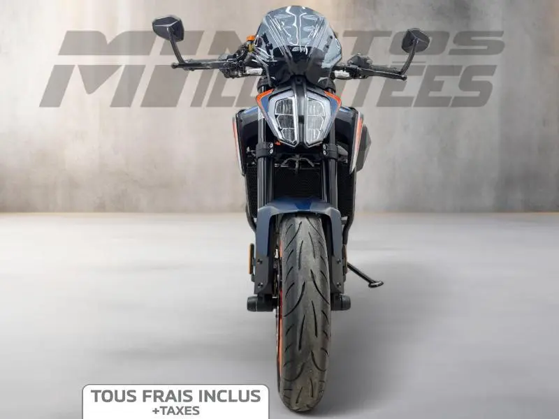2023 KTM 890 DUKE R