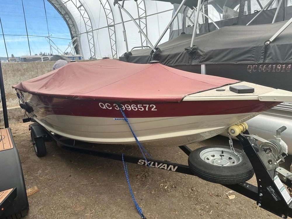 Sylvan Select 1600 2012 alt