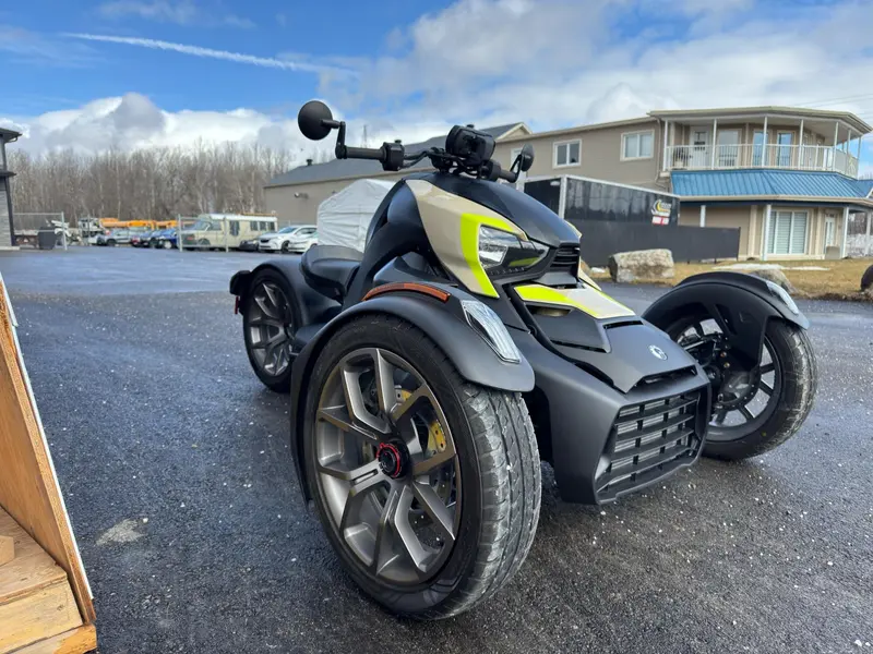 2024 Can-Am RYKER 900ACE