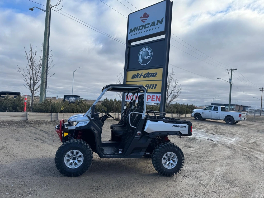 2024 Can-am Defender Hd 10 Xmr alt