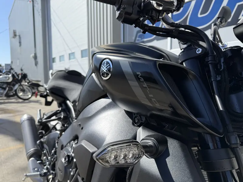 2025 Yamaha MT-10
