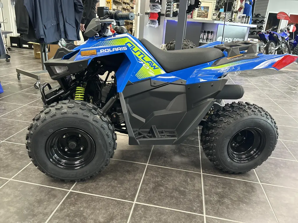 2025 Polaris OUTLAW 70 EFI - VELOCITY BLUE / LIFTED LIME 