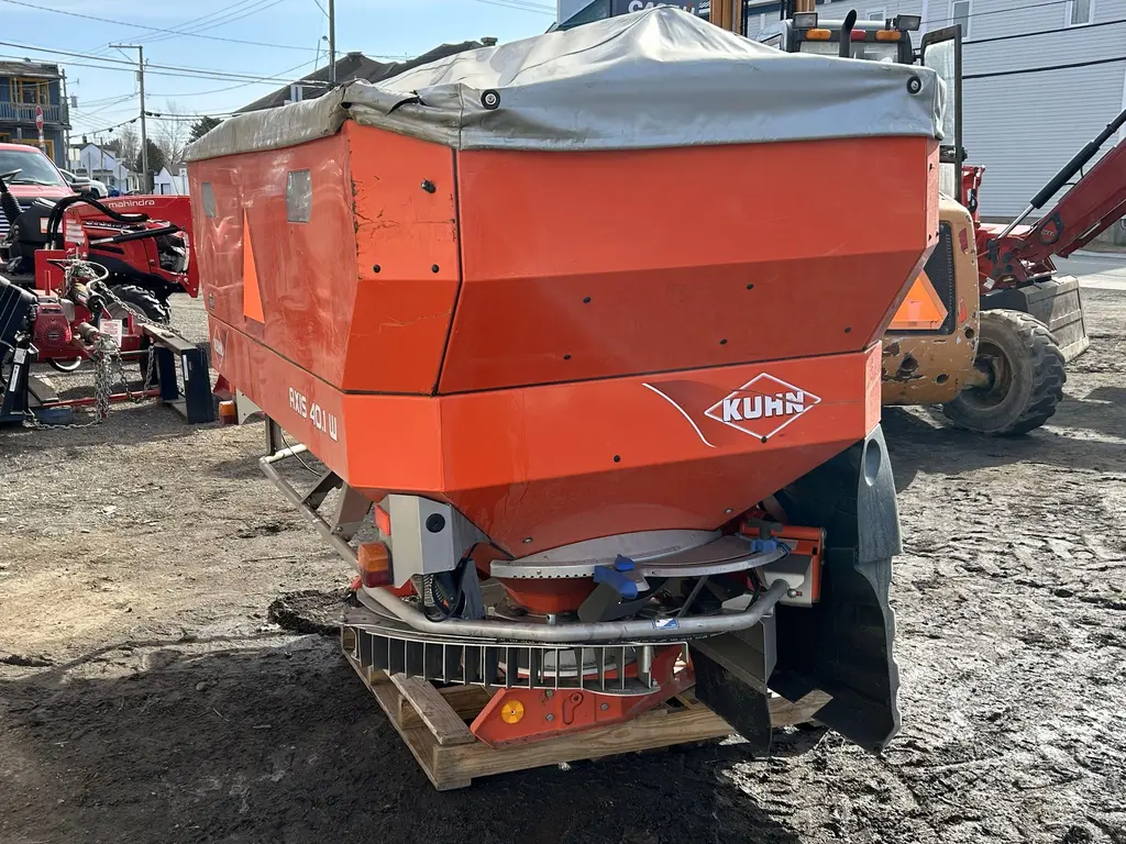 Kuhn Axis 40.1W 2013